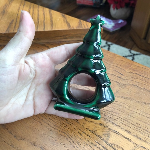 6 Ceramic Xmas Napkin rings - Picture 2 of 5